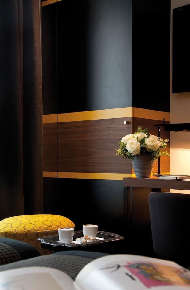 Suite