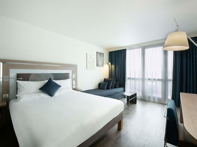Superior Room, 1 Queen Bed with Sofa bed, Balcony