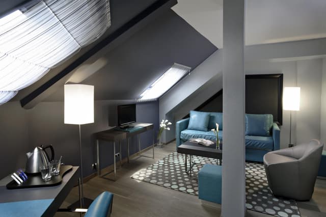 Suite