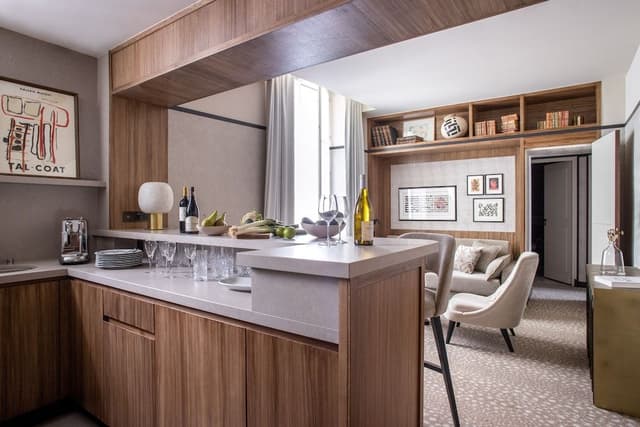 2 Bedrooms Apartment Club