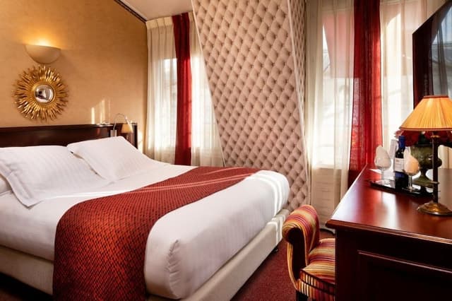 Deluxe Double or Twin Room, Balcony