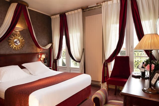 Deluxe Double or Twin Room, Balcony