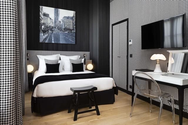 Classic Double Room