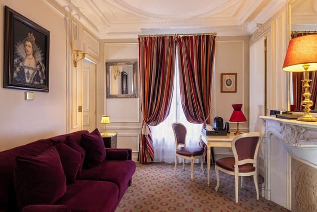 Suite, Kitchenette