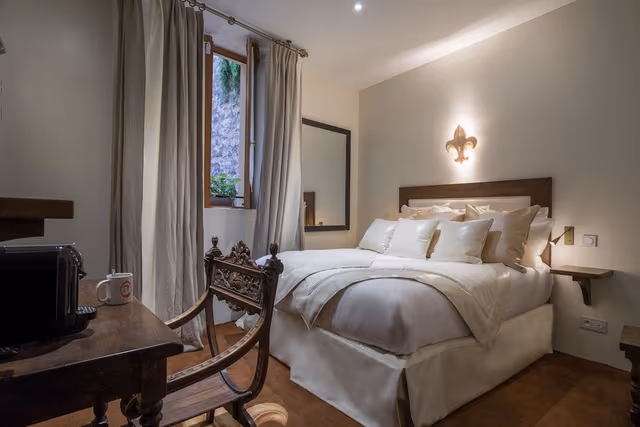 Classic Double or Twin Room