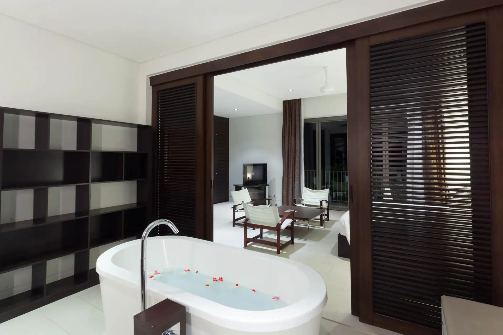 Baan Yamu Residences by RESAVA Baan Yamu Residences by RESAVA