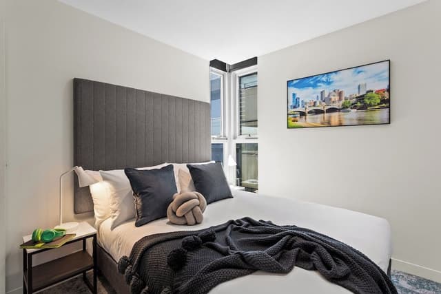 Three Bedroom Apartment - Adjoining