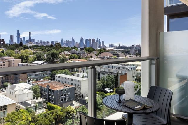 Three Bedroom Apartment - Adjoining