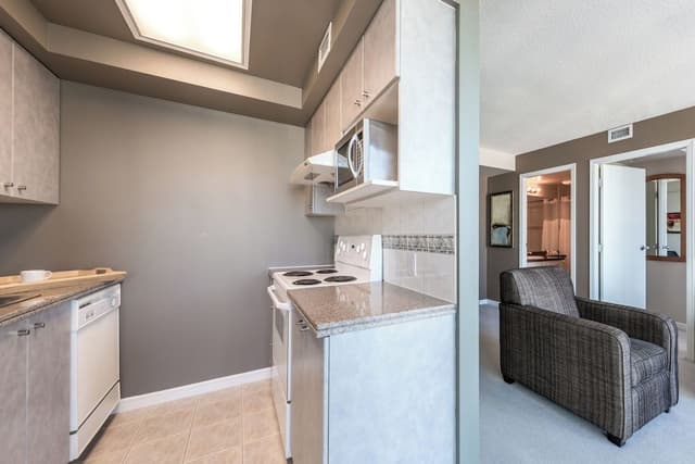 Carmana 2-Bedroom Suite (1 Queen + 1 Queen)