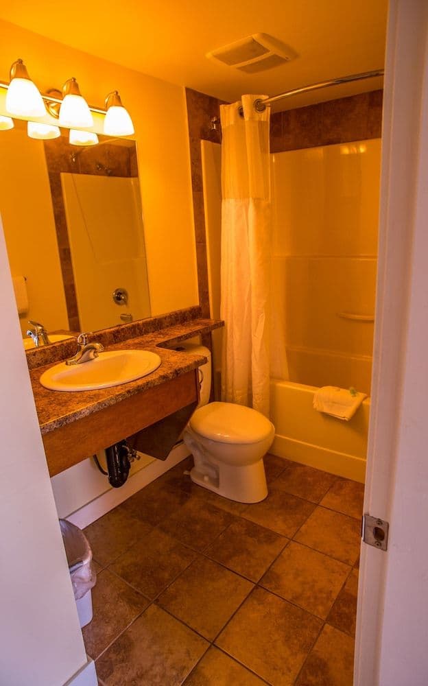 Deluxe Room, 2 Queen Beds