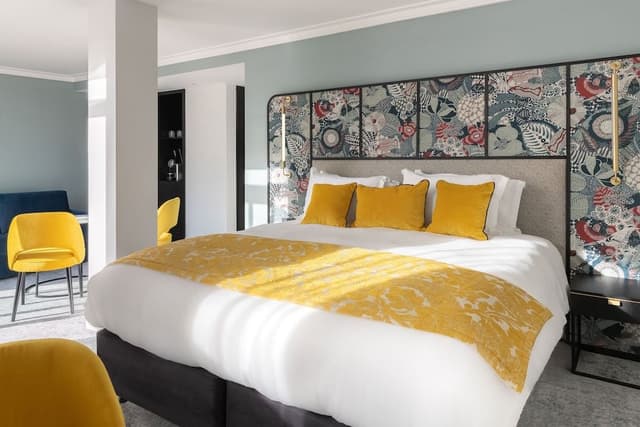 Premium Room, 1 King Bed