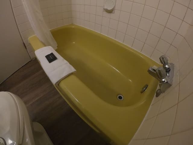 Standard Room, 2 Queens with Kitchenette (Pet Friendly)