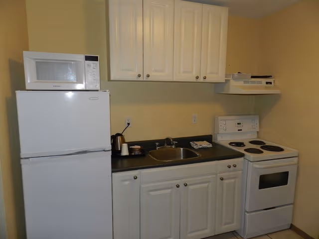 Room, Multiple Beds, Kitchen