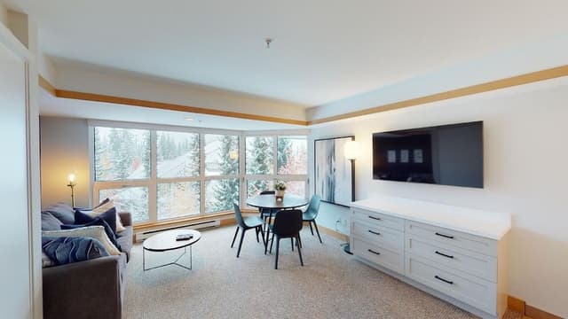 Signature 1 bedroom #411