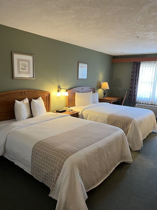 Standard Room, 2 Queen Beds