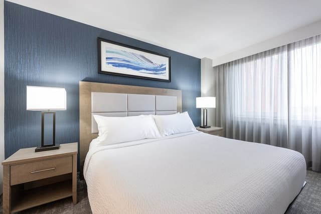 One-Bedroom Suite