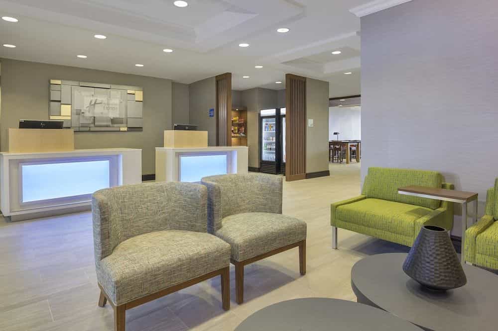 Holiday Inn Express & Suites North Bay