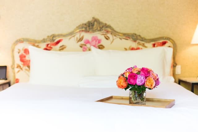 Deluxe Room, 1 King Bed (Spa, Pool, Gym - Woman Only)