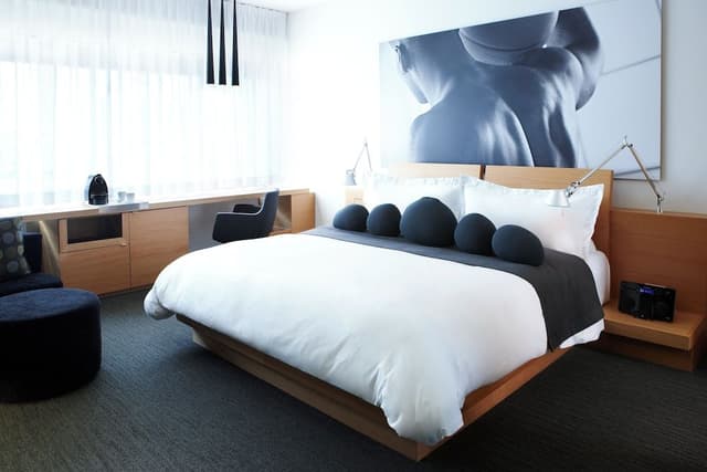 Classic Room, 1 King Bed