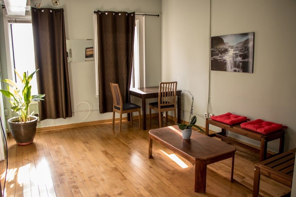 St Lawrence Residences And Suites2