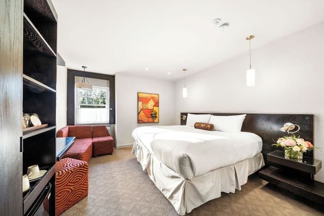 Classic Room