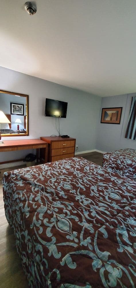 Room, 2 Queen Beds