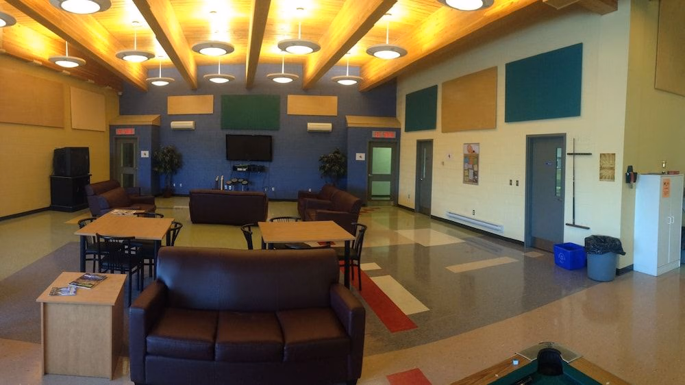 Residence & Conference Centre - Sudbury West4