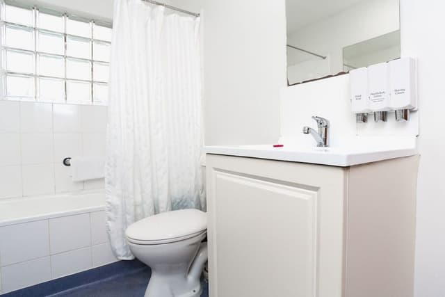 Standard Two Bedroom Apartment (Multi-Level)