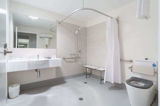 Superior Queen/Twin Room