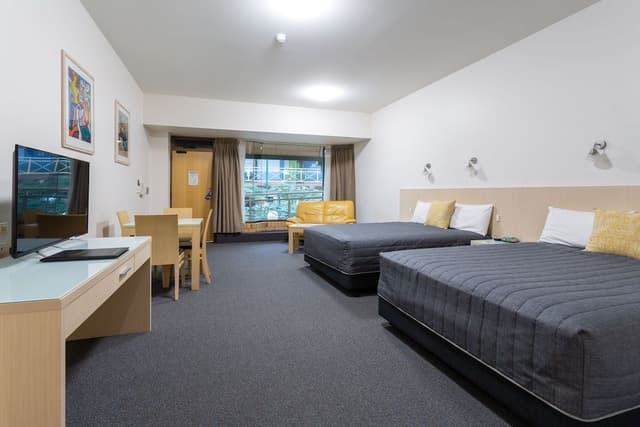 Superior Queen/Twin Room
