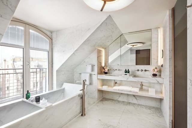 Rooftop Penthouse by Coppola