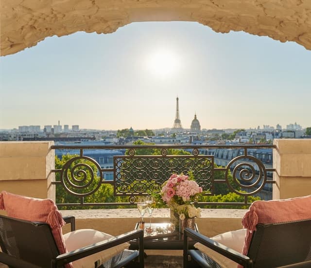 Amour Suite