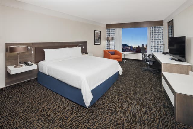 1 KING BED