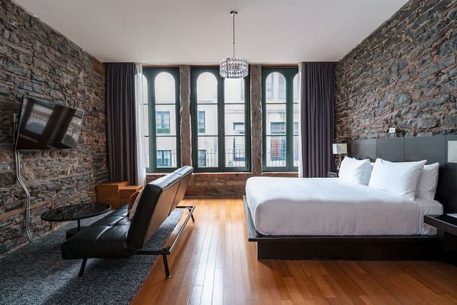 Deluxe Room (Extra Large)