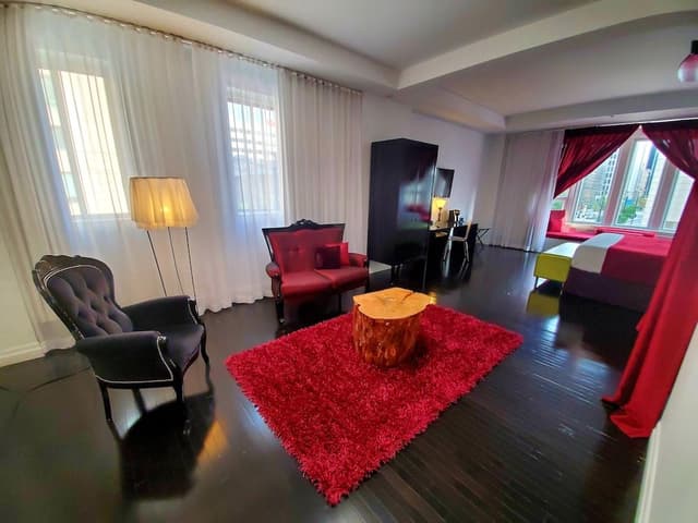 Suite