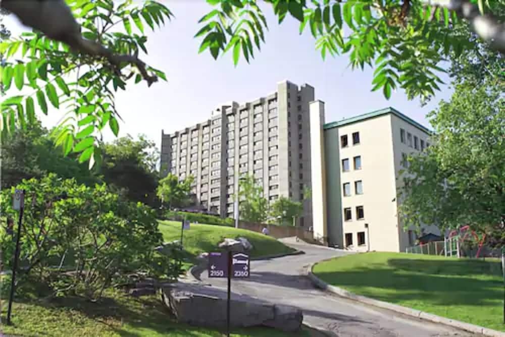 Les Studios Hotel - Universite de Montreal2