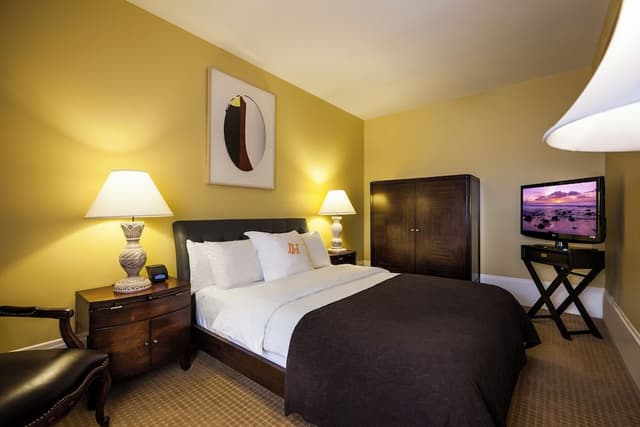 Superior Room, 1 Queen Bed