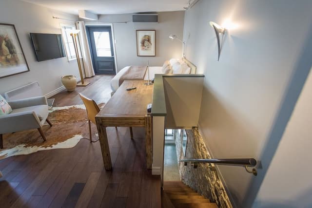 Suite (William)
