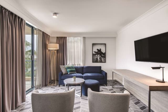 Two Bedroom Apartment Twin or King