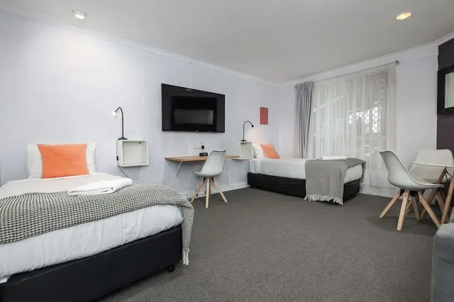 Premium Room, Jetted Tub