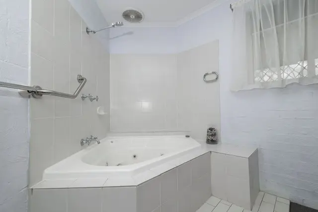 Premium Room, Jetted Tub