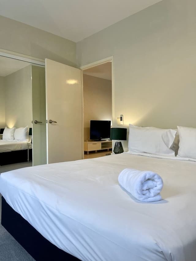 Apartment, 1 Queen Bed, Ground Floor