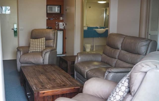 1 Bedroom Suite with Spa