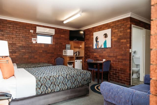 Room, Mobility Accessible (Twin Share)