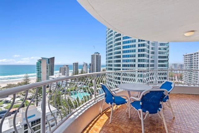2 Bedroom Mid Ocean View