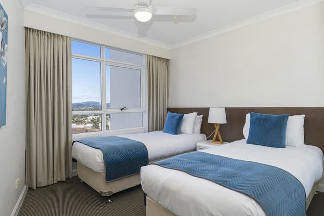 2 Bed Superior Ocean View (No Air-Con)