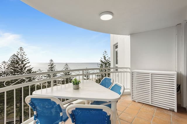 3 Bedroom Superior Ocean View Apartment