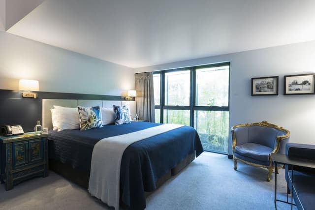Executive King Room