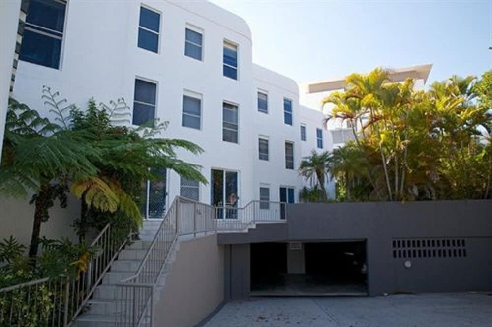 Arc Resort3