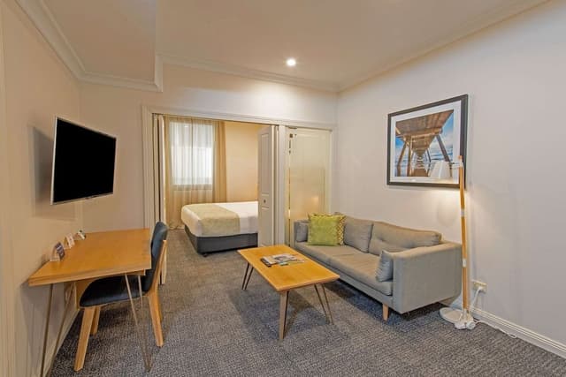 One Bedroom Apartment